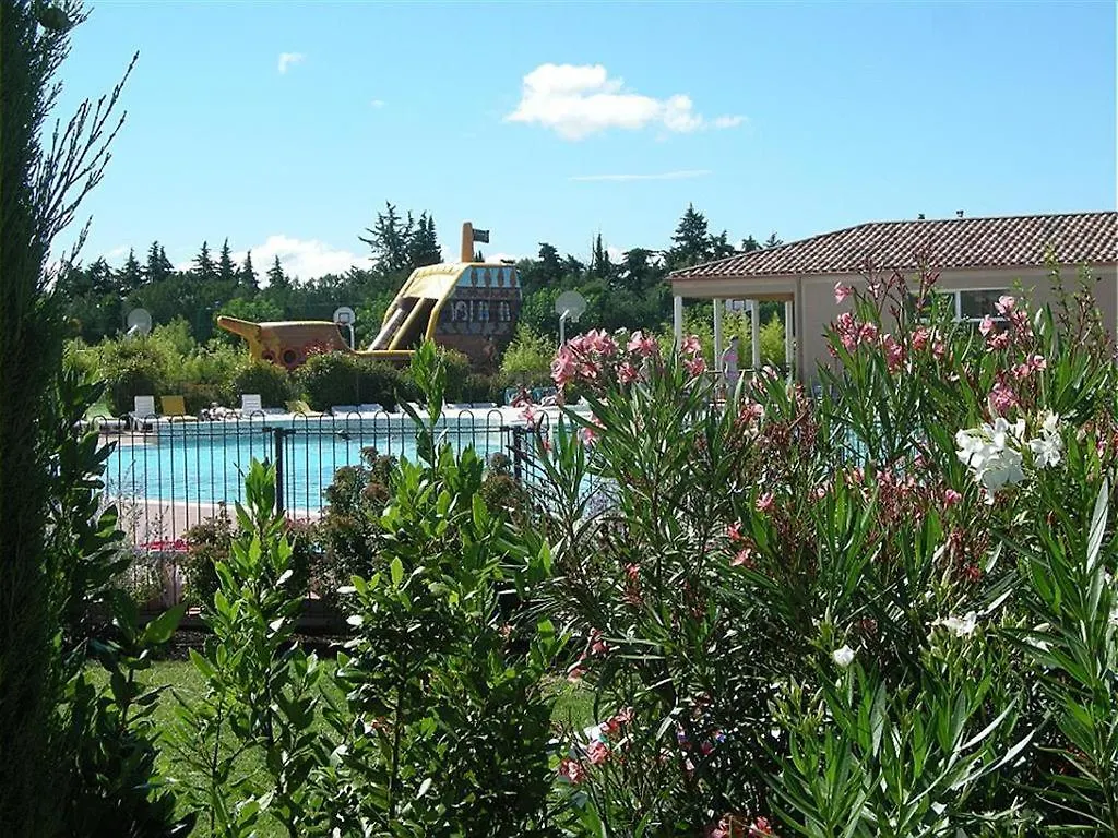 Chez Bruno Et Benedicte - Residence Du Ventoux Aubignan 0*,  France